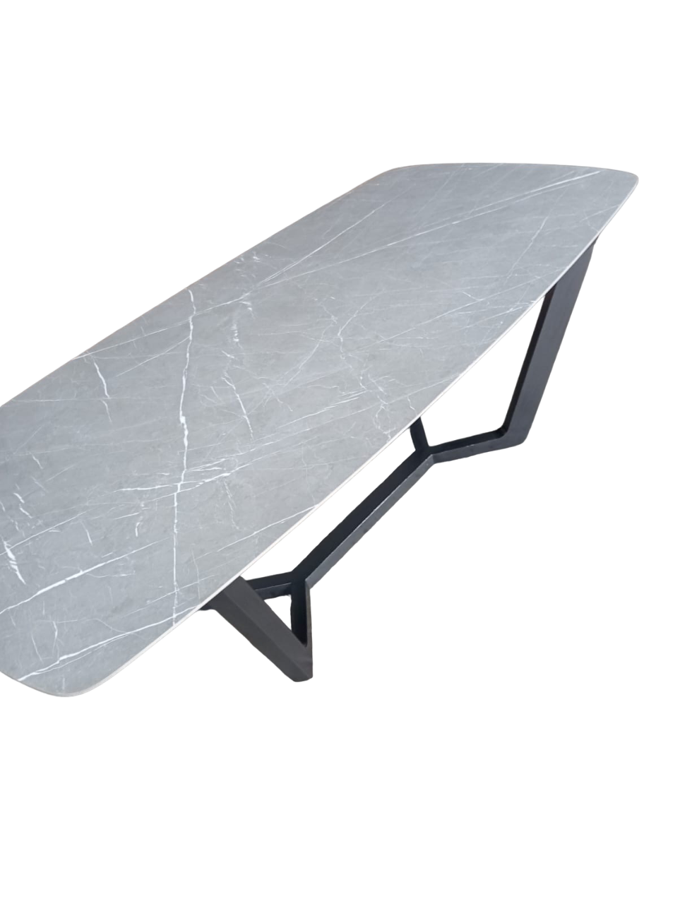 Stone top dining table customisable in stone colour in quartz or marble or porcelain.