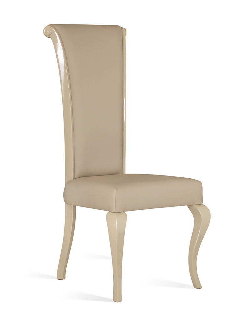 High-back dining chair with vintage legs